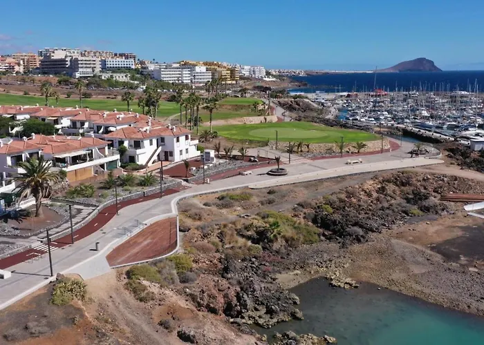 Suite Poseidon Golf & Ocean View